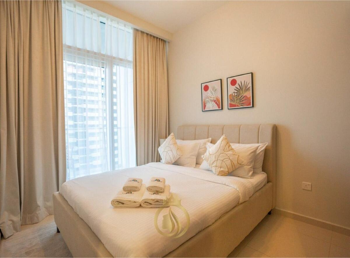 Luxurious 1br Reva Residences Dubai